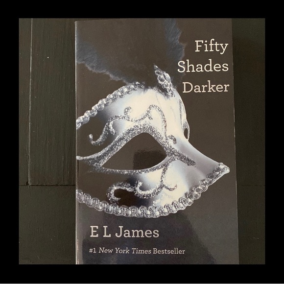 E L James- set of 3 Books-“Fifty Shades Of Grey” - Used - Picture 6 of 9